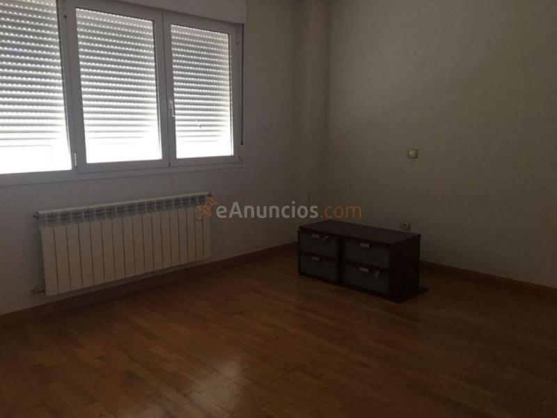 Casa en venta en  Guad, Cabanillas del Campo