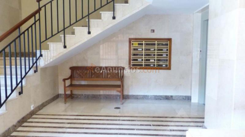 Apartamento en alquiler en Calle de Agastia, Ciudad Lineal, Madrid