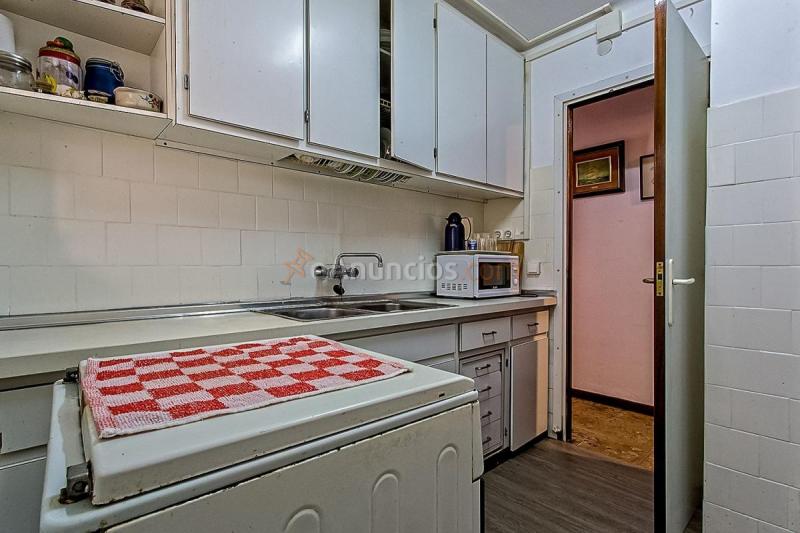 Apartamento en venta en  Nou Barris, Barcelona