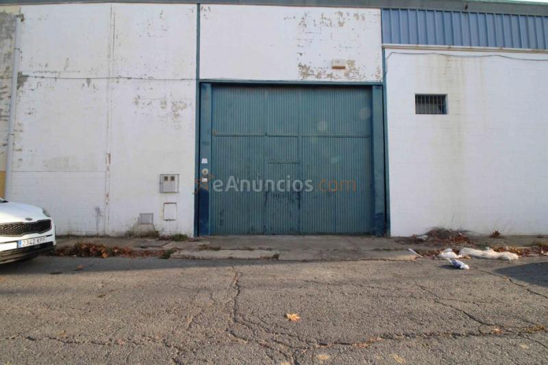 Edificio en venta en  Nuevo Parque - Los Rosales - Tráfico Pesado, Huelva