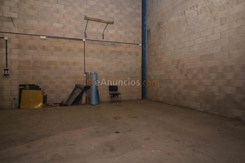 Edificio en venta en  Nuevo Parque - Los Rosales - Tráfico Pesado, Huelva