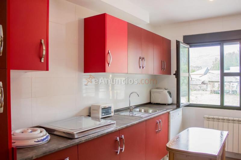 Adosado en venta en  Dehesas, Ponferrada