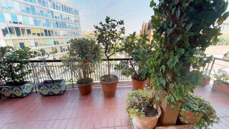 Apartamento en venta en  Sarri-Sant Gervasi, Barcelona