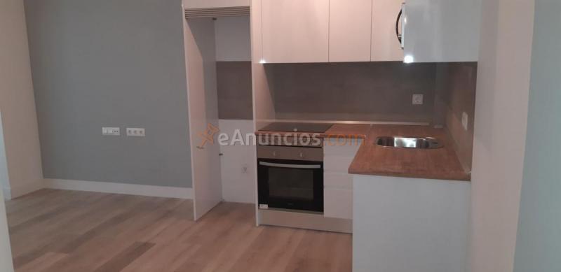 Apartamento en venta en Calle Antonio Moreno, Carabanchel, Madrid