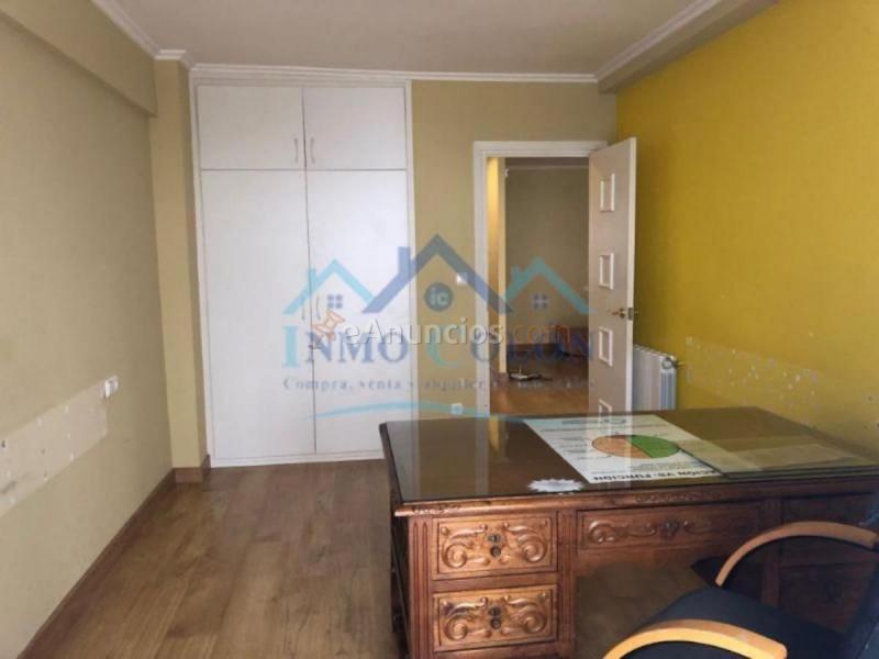 Apartamento en venta en Calle Juan de Olazabal, Centro, Renteria  Errenteria