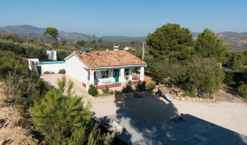 Casa Rural en venta en  Poligono, Macastre
