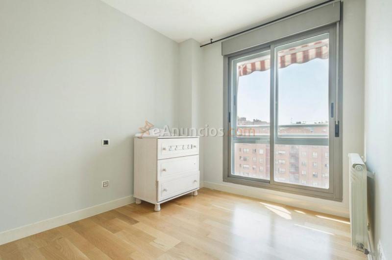 Atico en venta en  Ciudad Lineal, Madrid