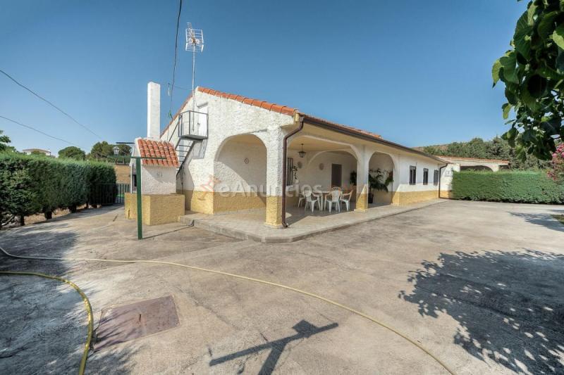 Casa en venta en  Serracines