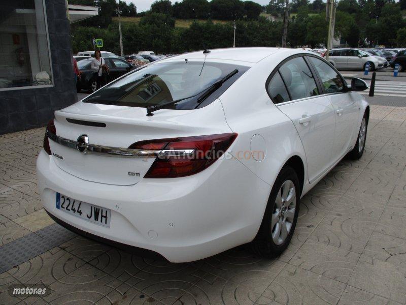 Opel Insignia 1.6CDTI Business 136cv de 2017 con 105.000 Km por 13.900 EUR. en Cantabria