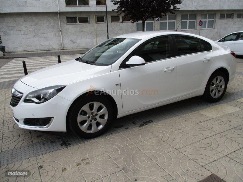 Opel Insignia 1.6CDTI Business 136cv de 2017 con 105.000 Km por 13.900 EUR. en Cantabria
