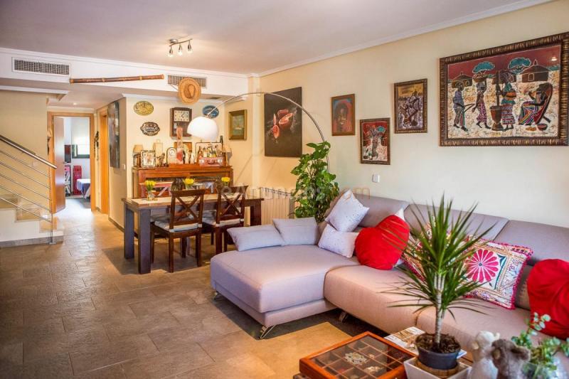 Adosado en venta en  San Jorge