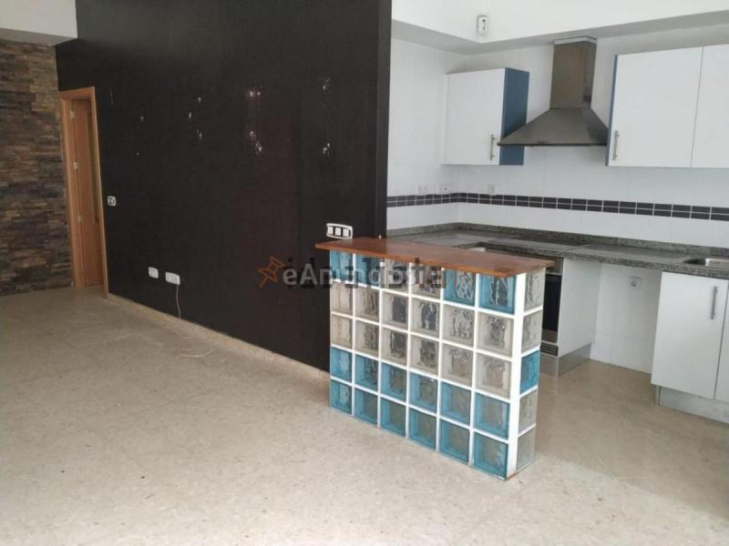 Apartamento en venta en  Núcleo Urbano, La Pobla de Vallbona