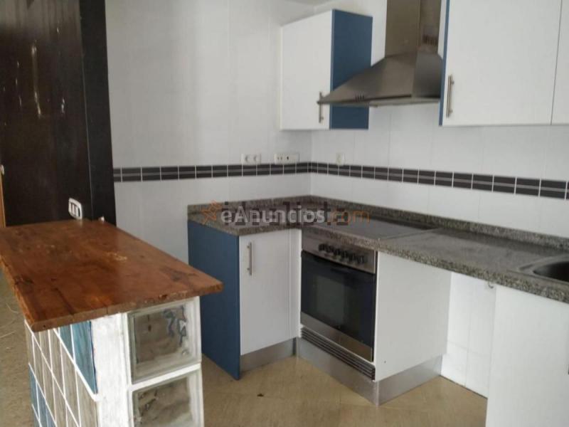 Apartamento en venta en  Núcleo Urbano, La Pobla de Vallbona