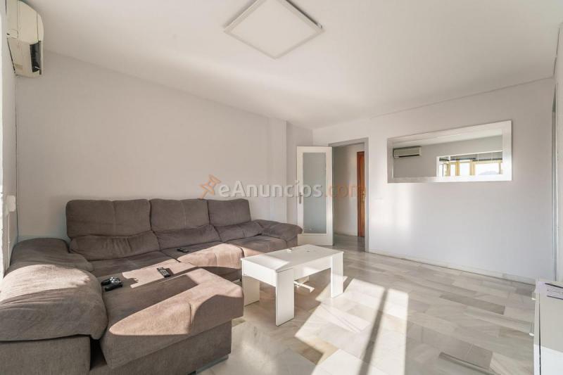 Apartamento en venta en Calle Jacinto Benavente, Zona Puerto Deportivo, Fuengirola
