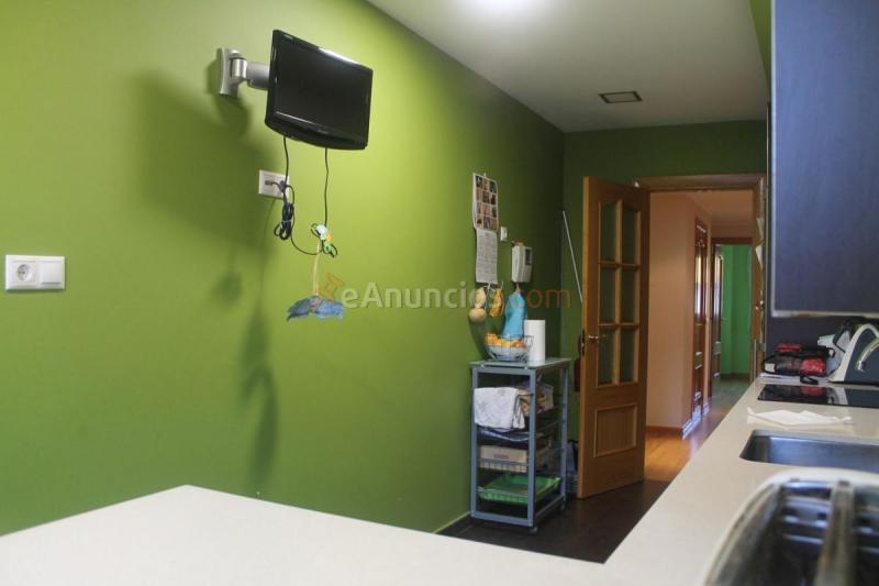 Atico en venta en Calle Pravia, Oviedo, Ciudad Naranco-Vallobín-La Florida, Oviedo