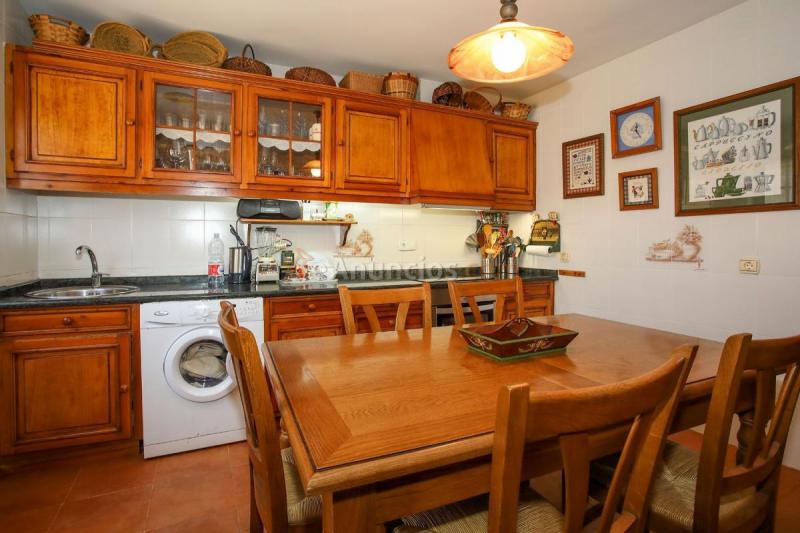 Adosado en venta en  Ciruelos de Cervera