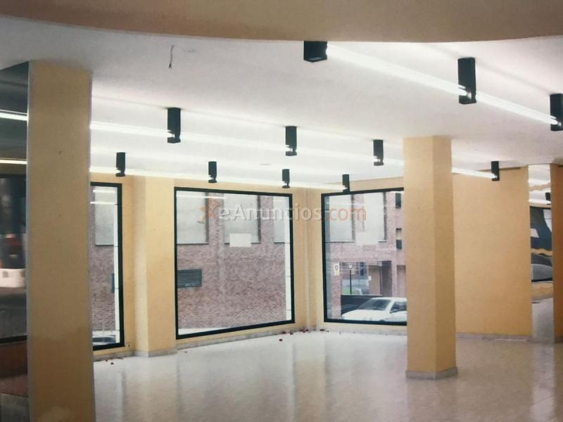 Local Comercial en venta en Calle Argañosa, Buenavista-Ería-Montecerrao, Oviedo