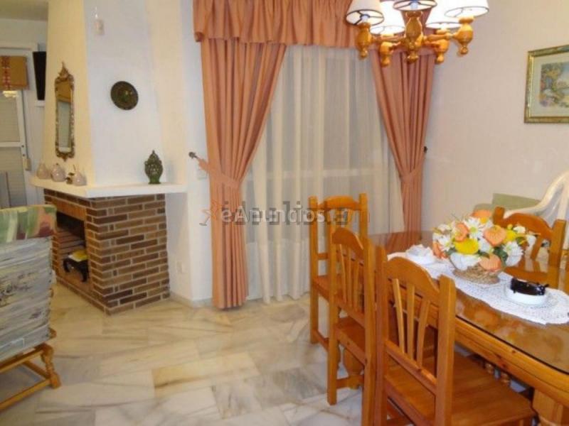 Casa en venta en  Benajarafe