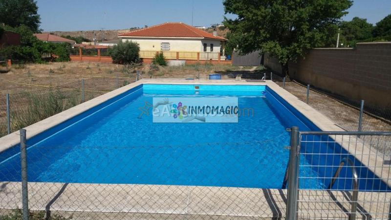 Adosado en venta en  El Viso de San Juan