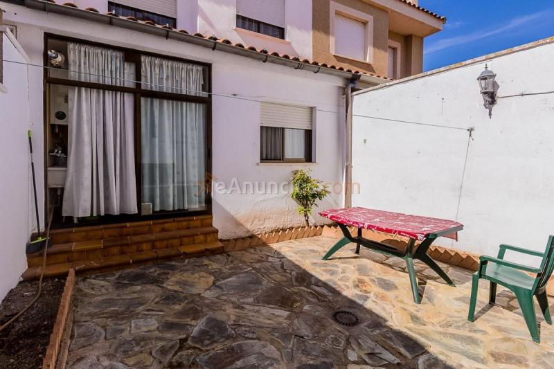 Adosado en venta en  Miguelturra