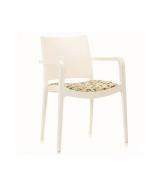 SILLÓN DE DISEÑO APILABLE MIREN