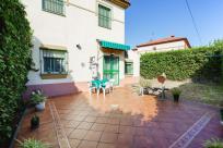 Adosado en venta en  Gelves