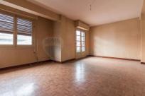 Apartamento en venta en Calle Covadonga, Infiesto