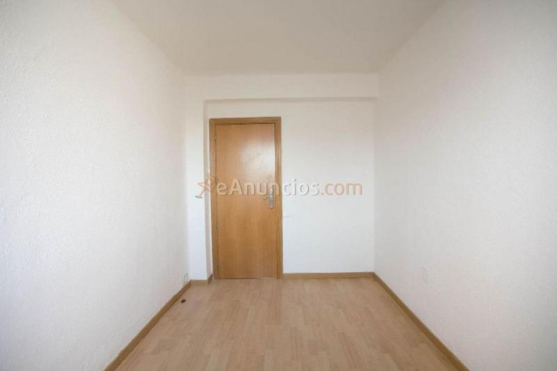 Apartamento en venta en Plaza MENINAS, Carabanchel, Madrid