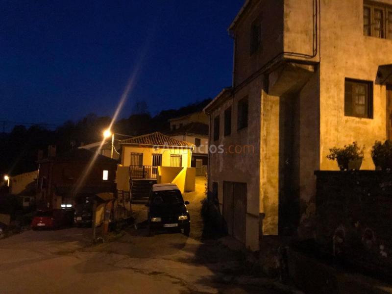 Casa en venta en  Collado, Aller