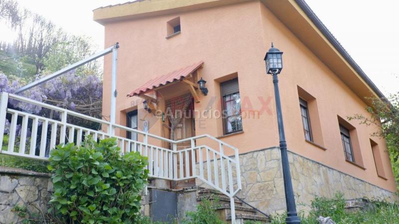 Adosado en venta en  Lugar la Frecha, Lena