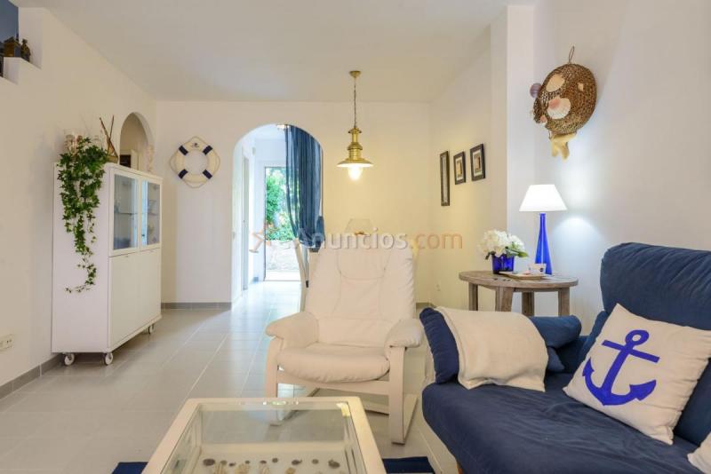 Adosado en venta en  Grifeu - Cap Ras - Els Estanys, Llan