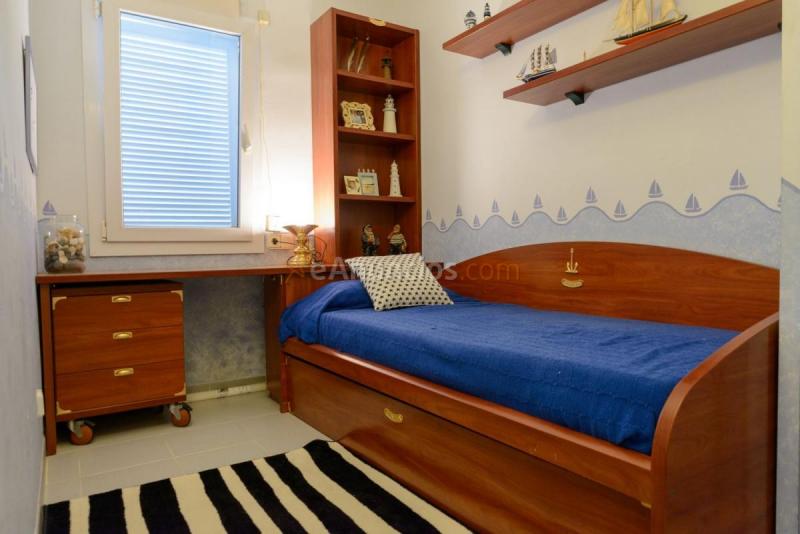 Adosado en venta en  Grifeu - Cap Ras - Els Estanys, Llan