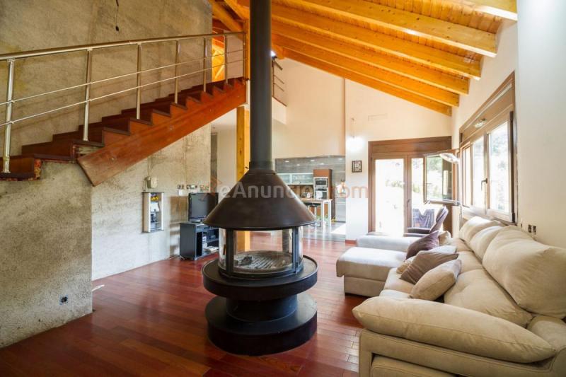 Adosado en venta en  Vallgorguina