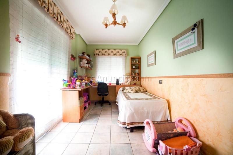 Adosado en venta en  Monovar