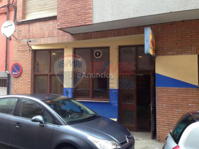 Local Comercial en alquiler en  Rey Favila, Cangas de Onís