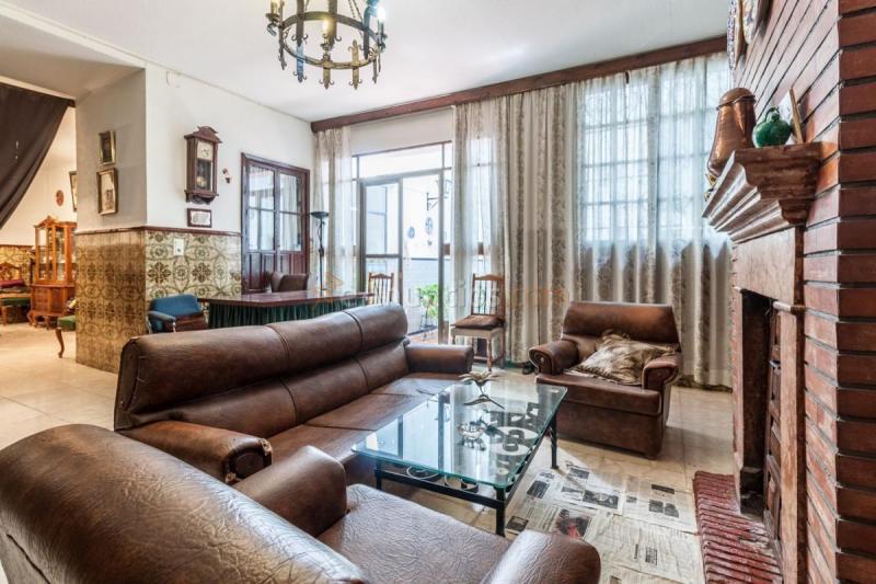 Adosado en venta en  Lucena