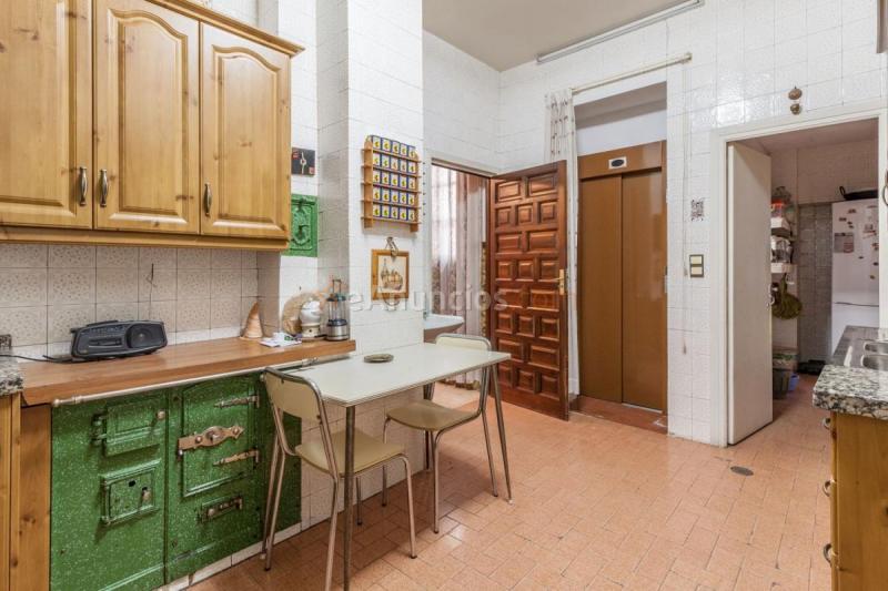 Adosado en venta en  Lucena