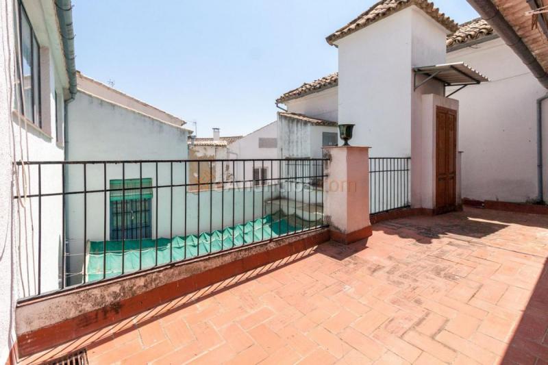 Adosado en venta en  Lucena