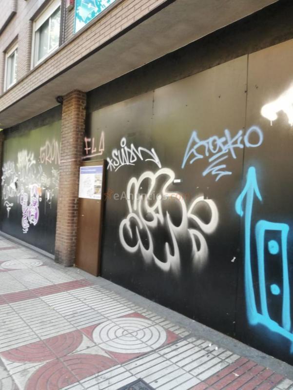Local Comercial en venta en Calle de Alcalá, Ciudad Lineal, Madrid