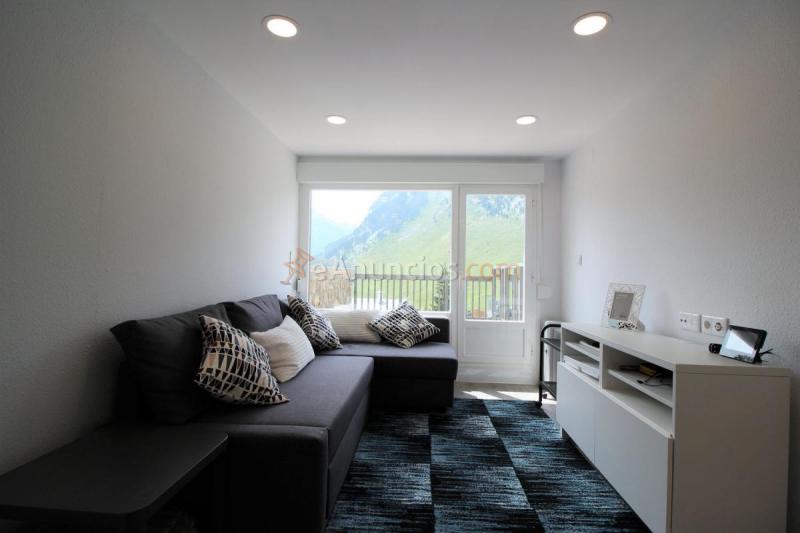 Apartamento en venta en Calle Única, Aísa