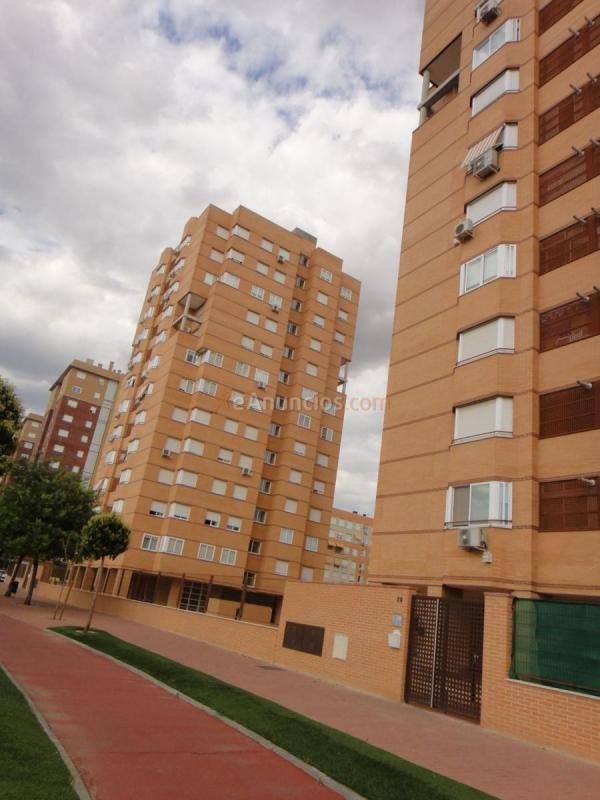 Apartamento en alquiler en  Av. de los Planetas, Parla Este, Parla