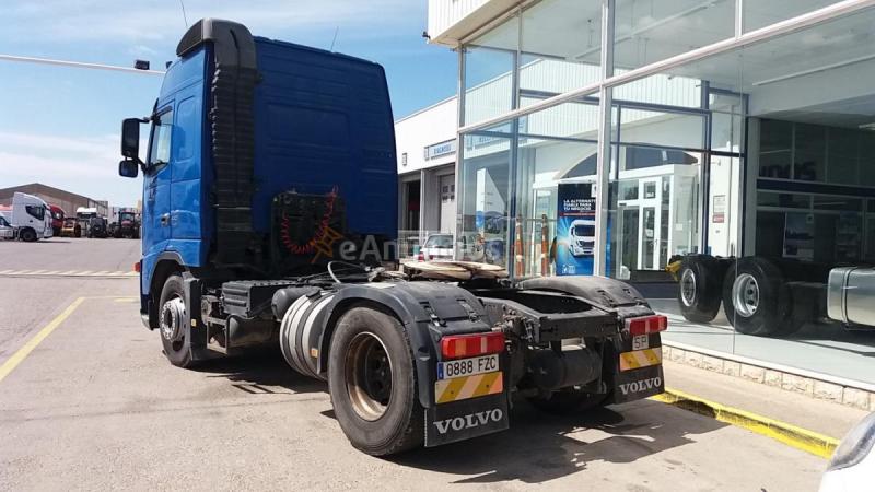 Tractora Volvo FH42 440