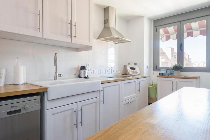 Apartamento en venta en  Fuencarral, Madrid