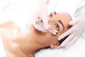 Centros especializados en estética precisan esteticista