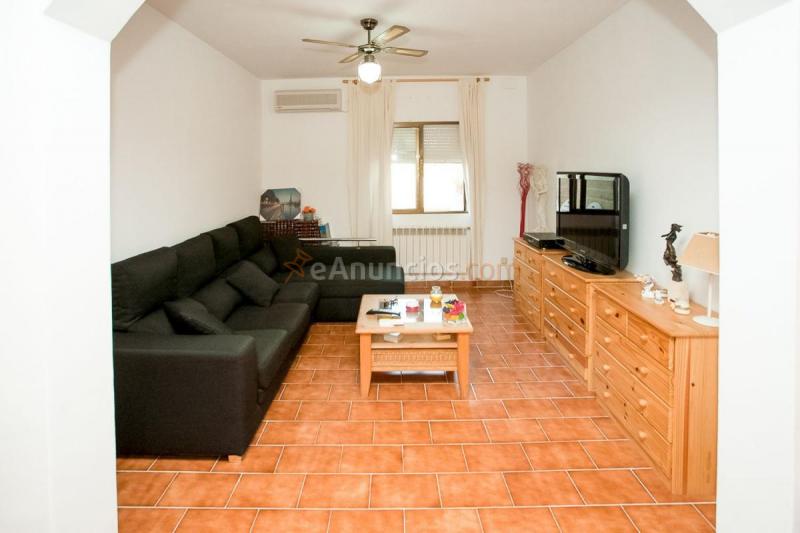 Adosado en venta en  Argés