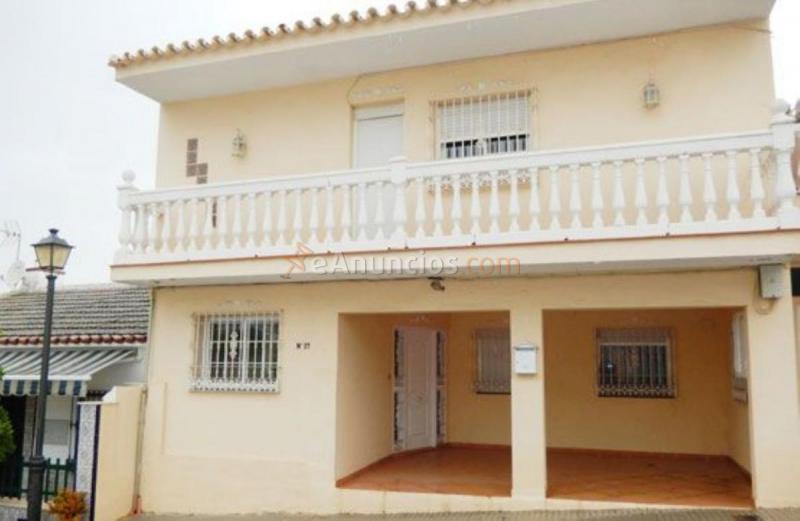Casa en venta en  Esperanto, Jardines de Alhaurín-Huerta Alta-Fuensanguínea, Alhaurín de la Torre