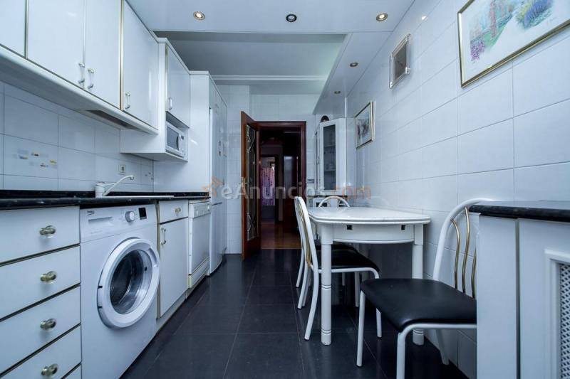 Apartamento en venta en  Albelda de Iregua