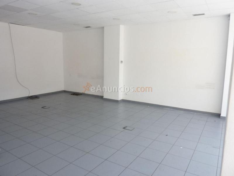 Local Comercial en alquiler en  Juan de Austria, Alcalá de Henares