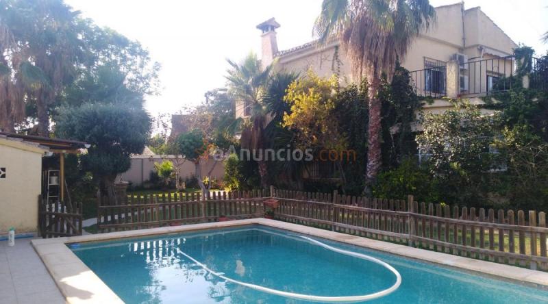 Adosado en venta en  El Carme-Sant Agustí-Bonavista, L'Eliana