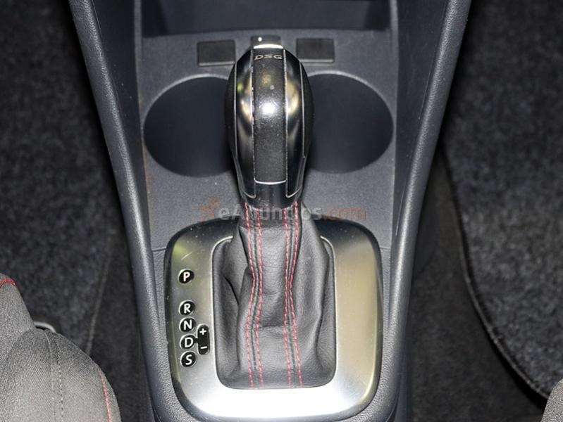 Volkswagen Polo 1.4 TSI GTI DSG 180CV